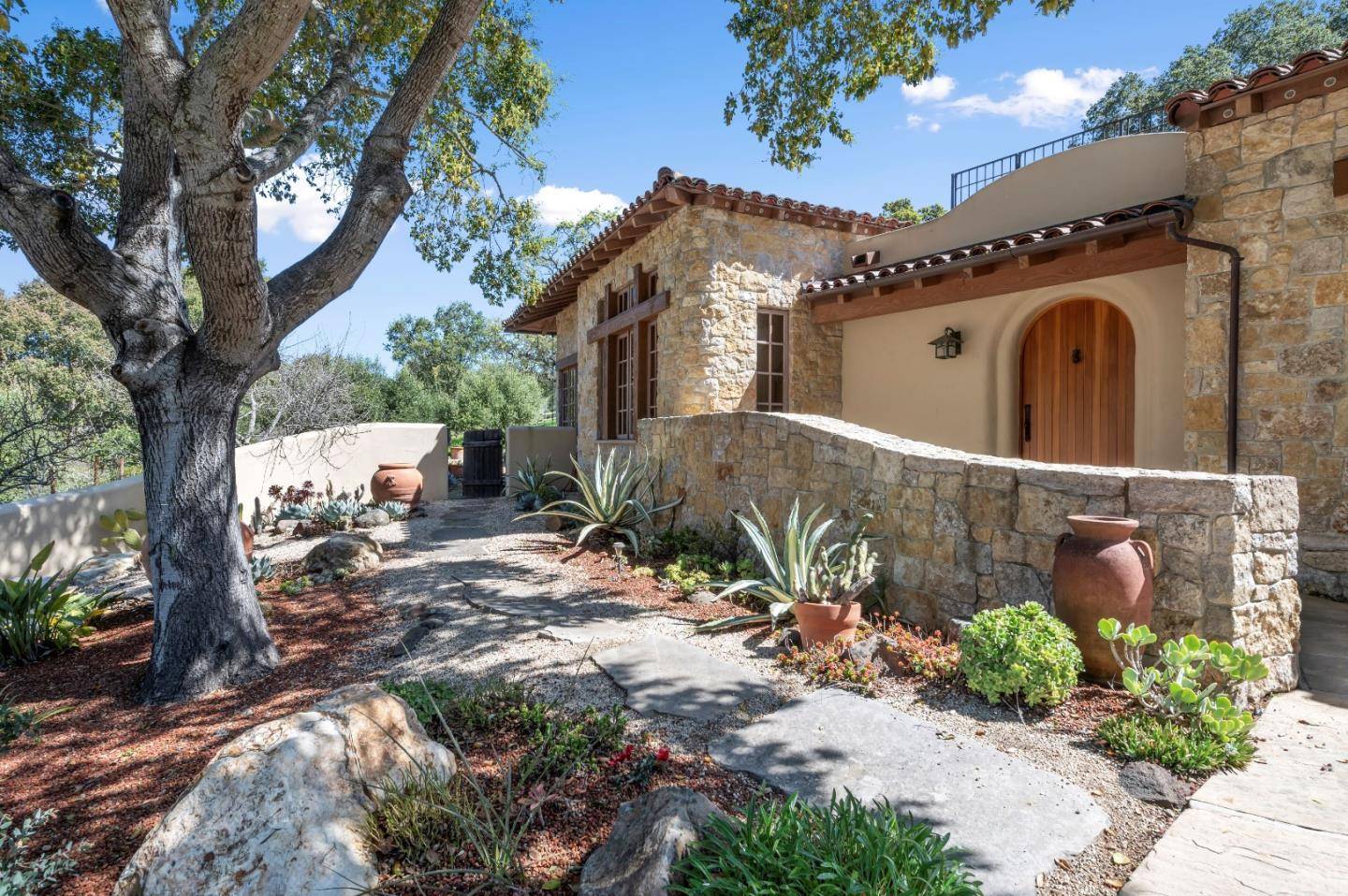 Portola Valley, CA 94028,178 Pinon Drive