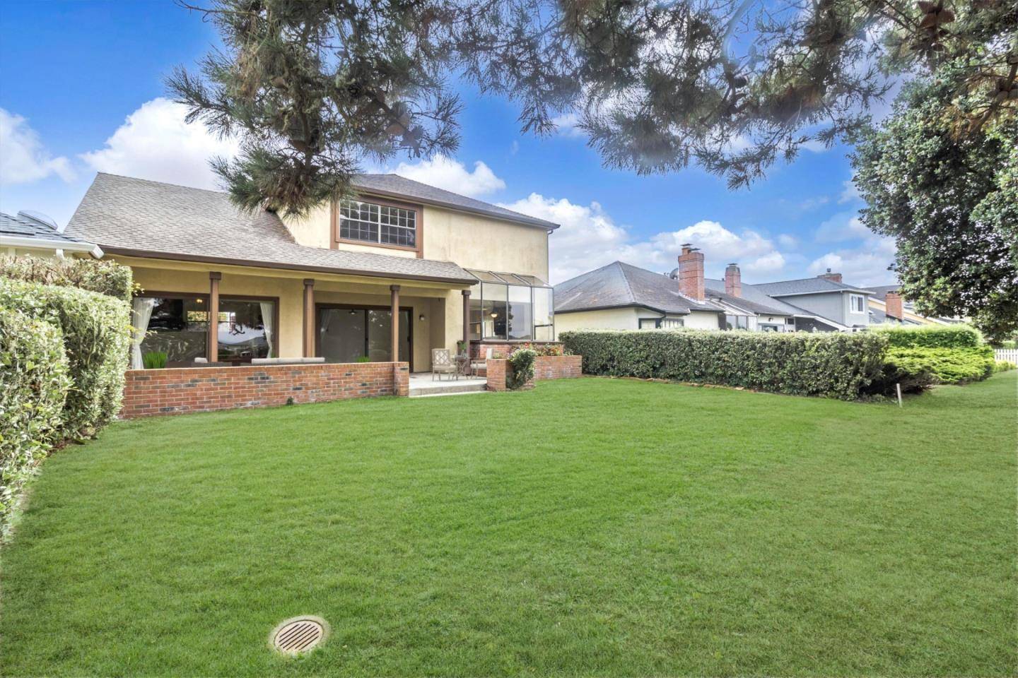 Half Moon Bay, CA 94019,483 Winged Foot Road