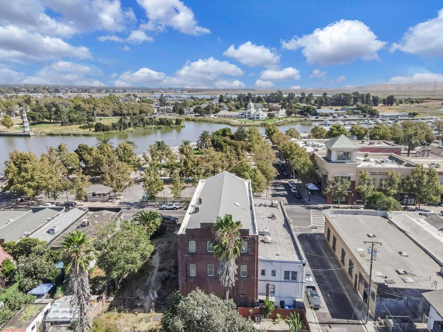 Suisun City, CA 94585,627 Main Street