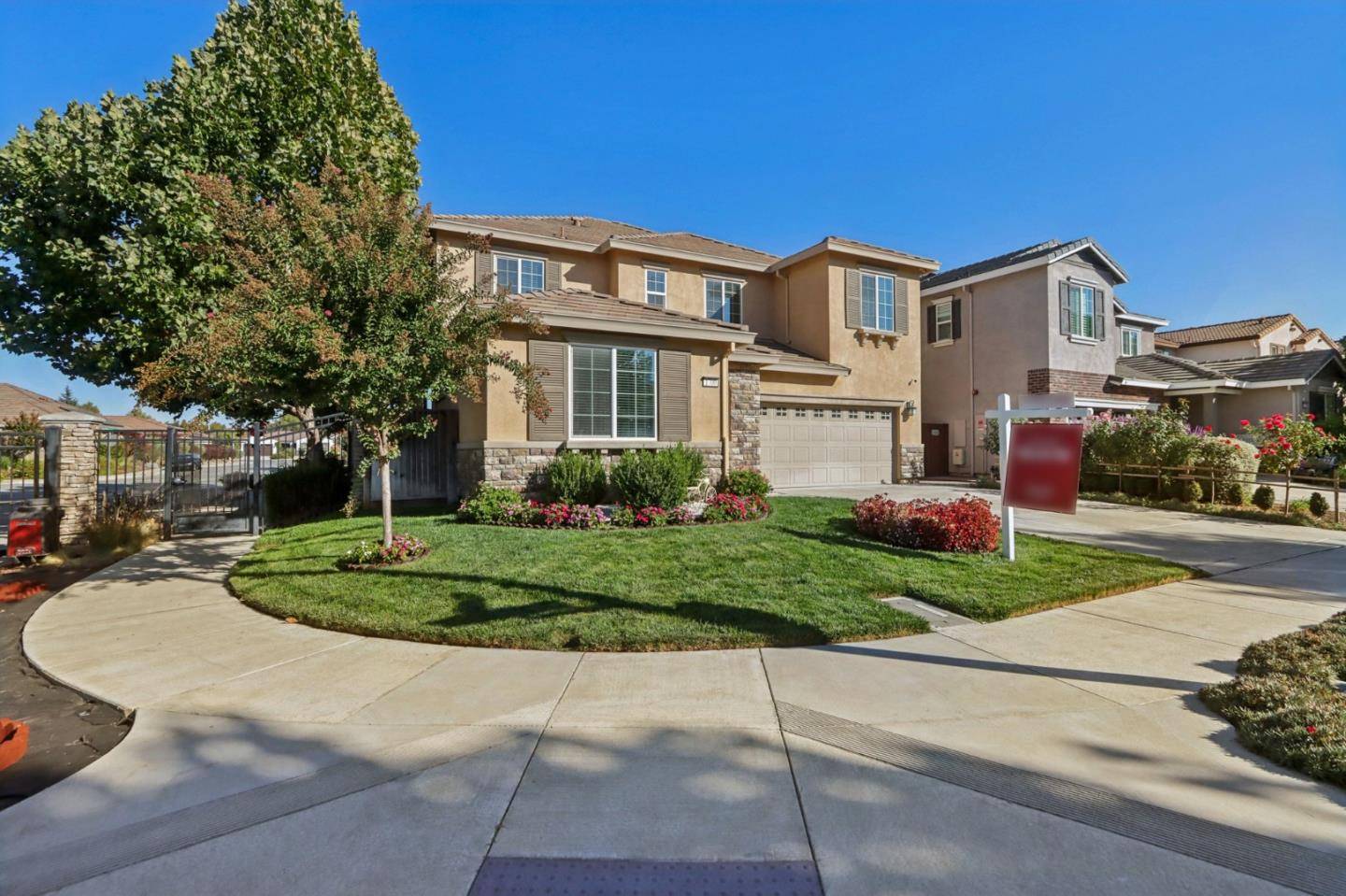 Gilroy, CA 95020,1700 Rosemary Drive