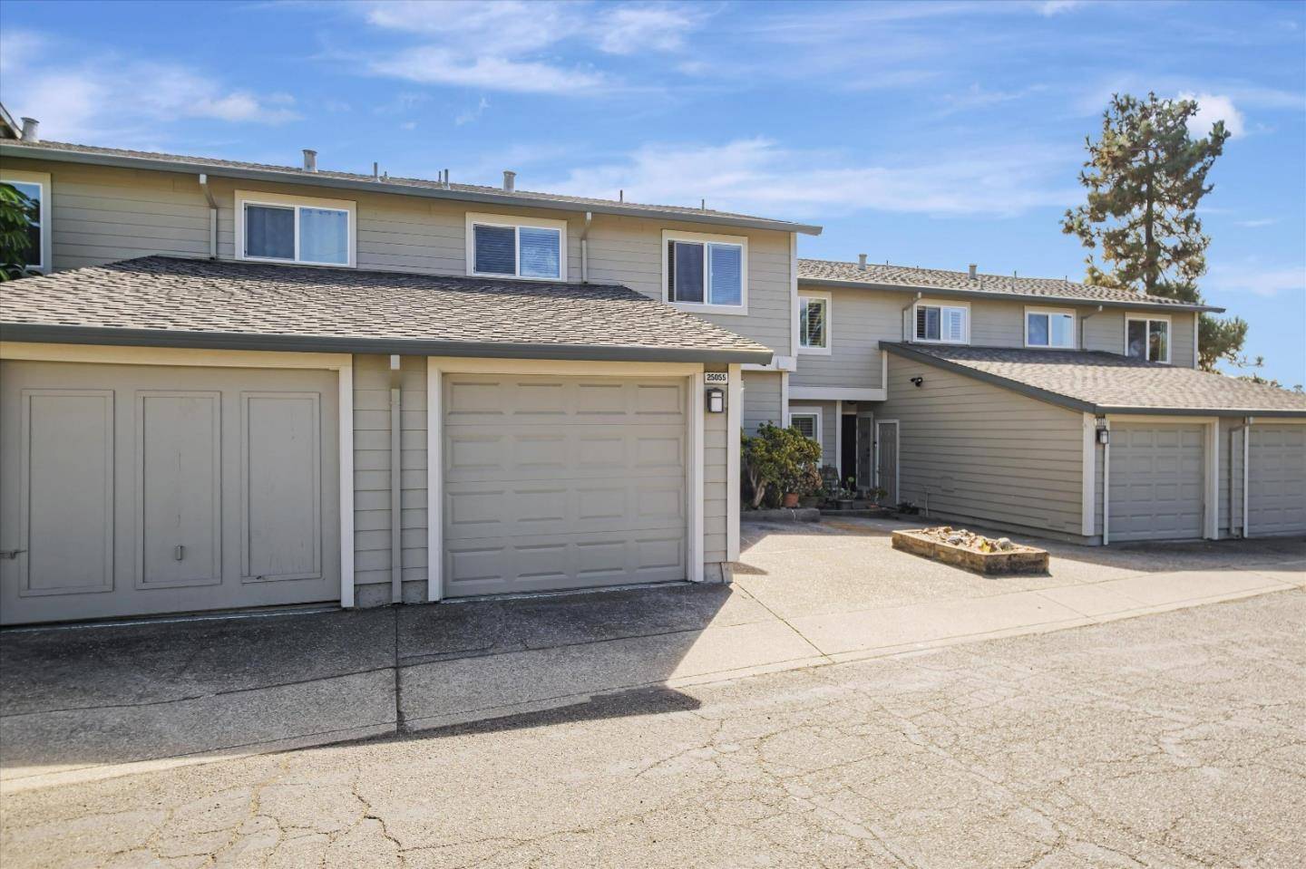 Hayward, CA 94541,25055 Oakridge Court