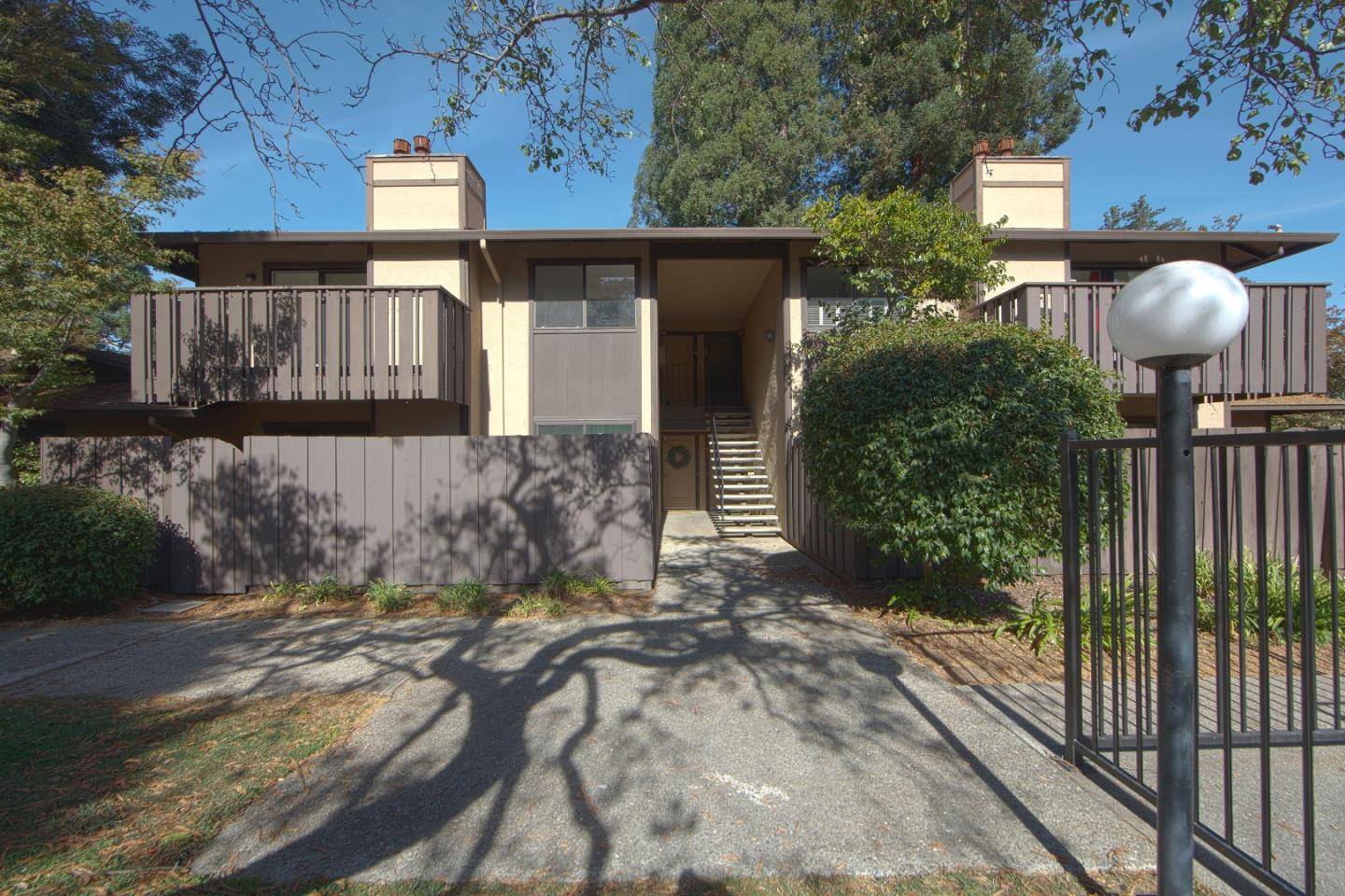 Menlo Park, CA 94025,610 Gilbert Avenue #14