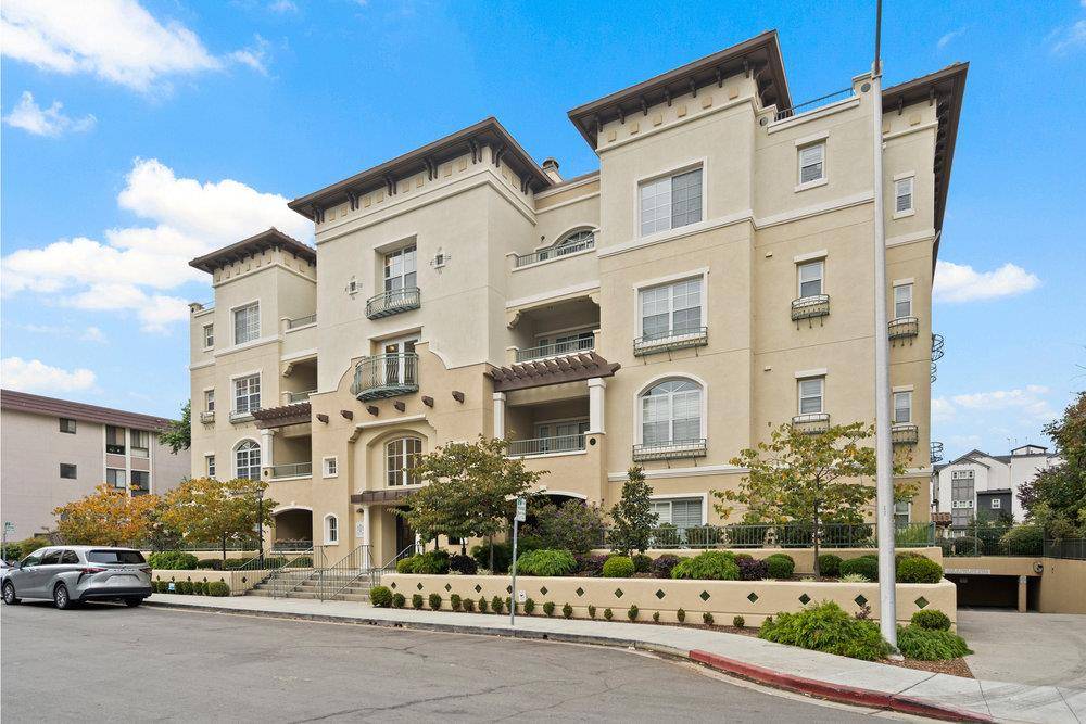 San Mateo, CA 94401,111 Saint Matthews Avenue #302