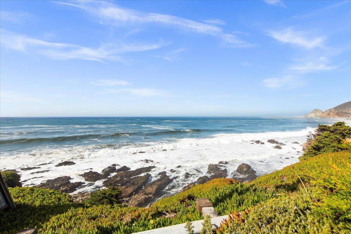 Montara, CA 94037,000 Sea Cliff Court