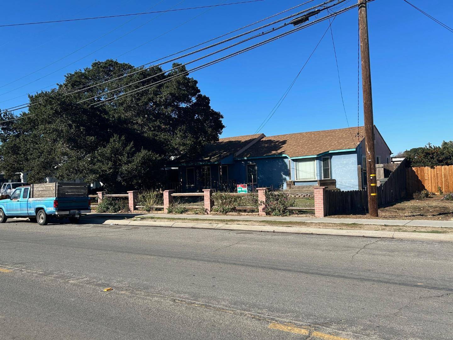 Greenfield, CA 93927,708 Oak Avenue