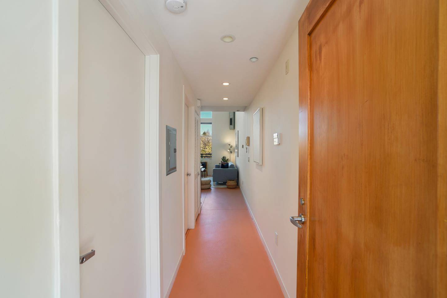 Berkeley, CA 94705,2400 Dowling Place #6