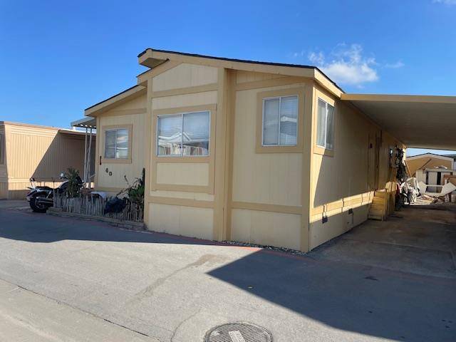 Salinas, CA 93906,20 Russell Road #40