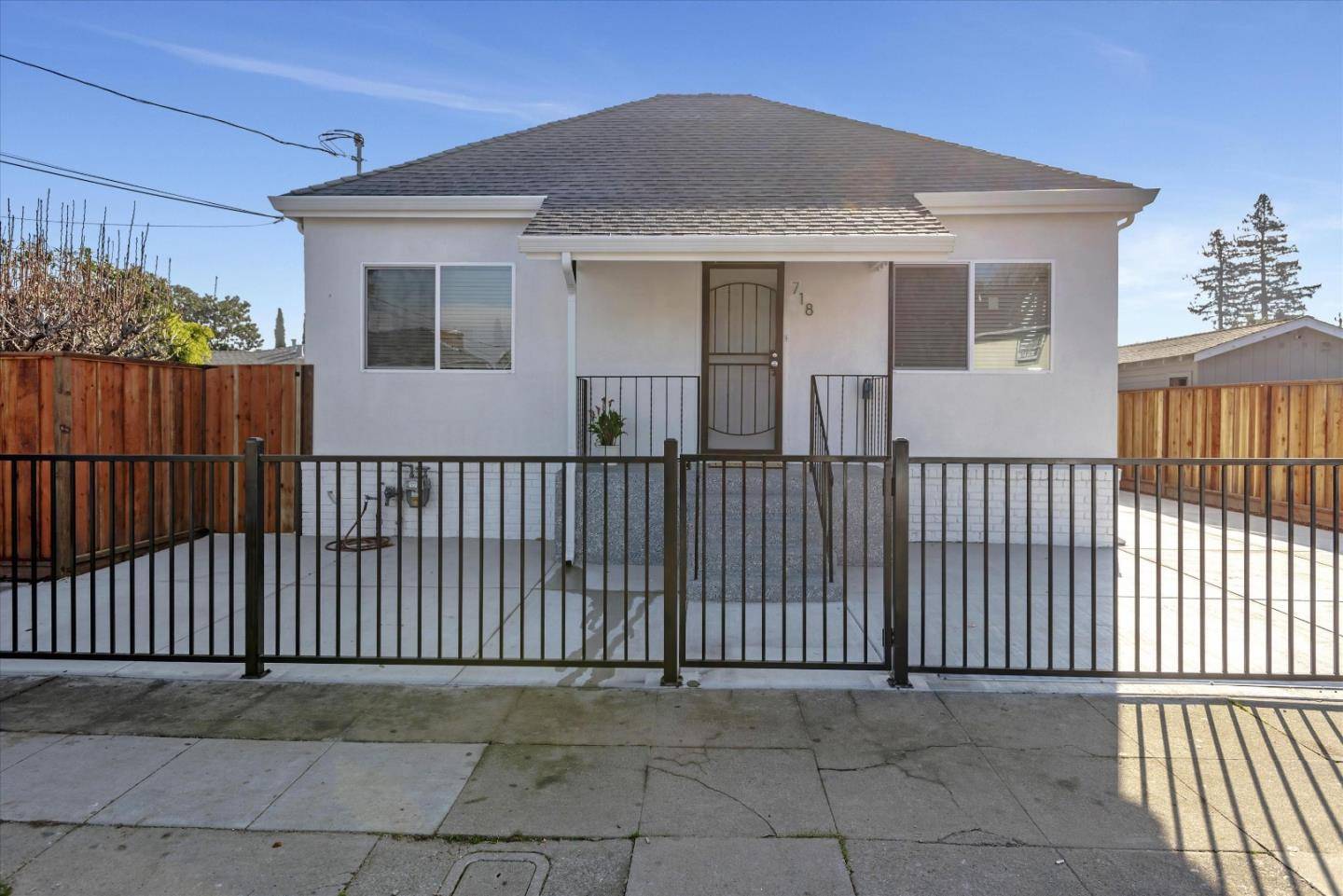 San Mateo, CA 94401,718 Tilton Avenue