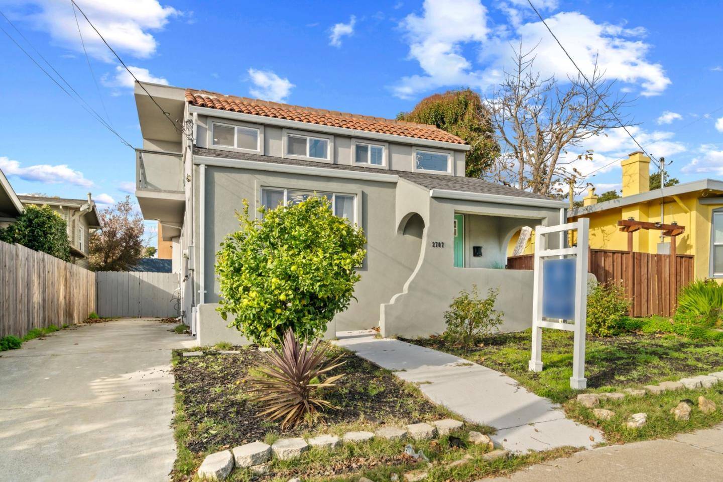 Oakland, CA 94619,2707 Monticello Avenue