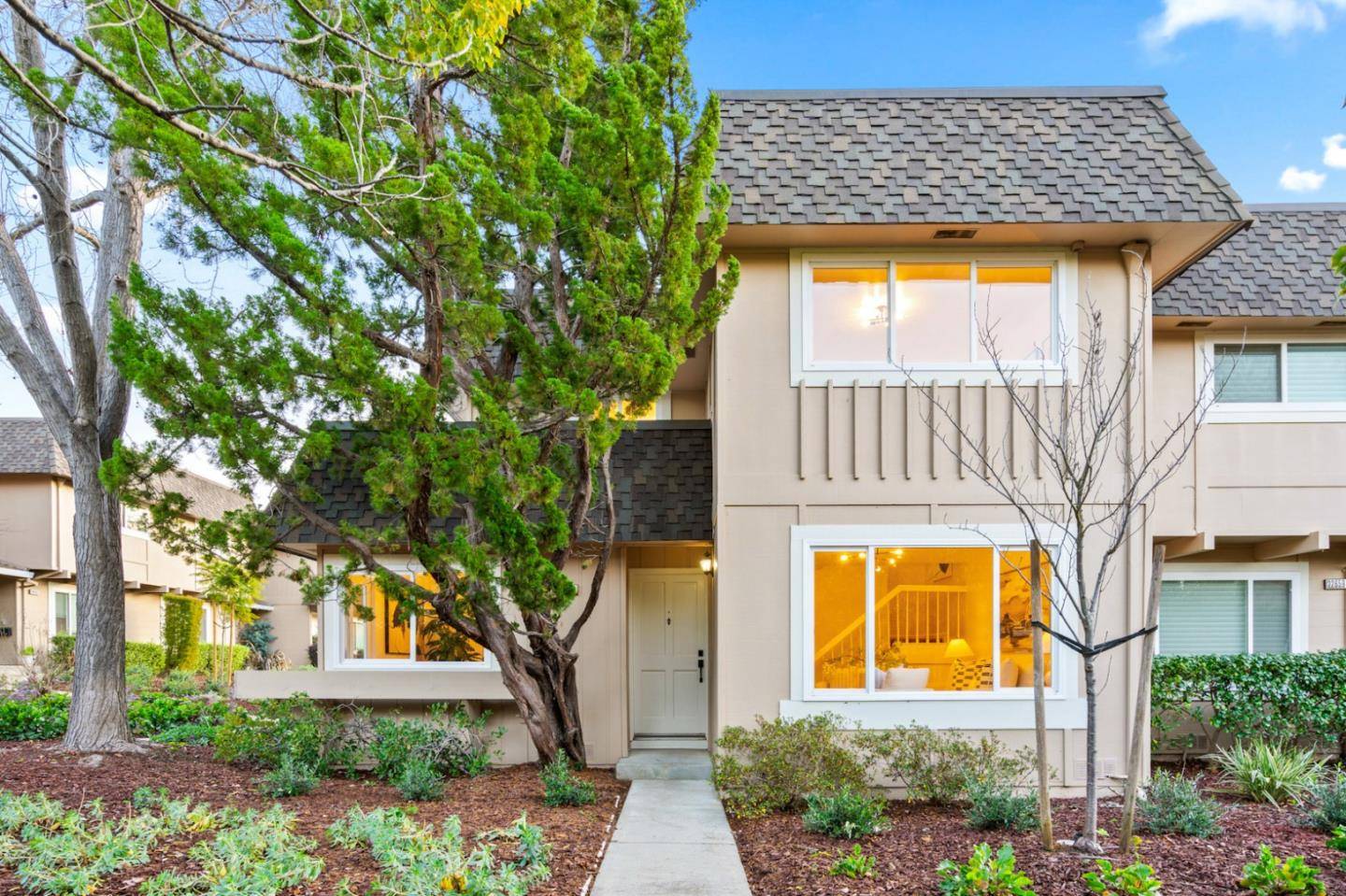 Cupertino, CA 95014,22649 Weeping Oak Court