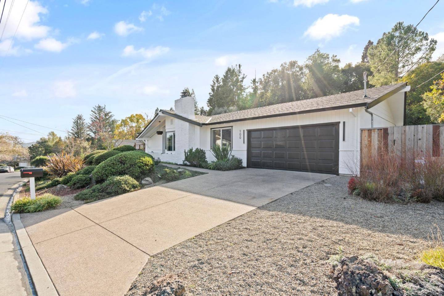 Moraga, CA 94556,100 Hardie Drive