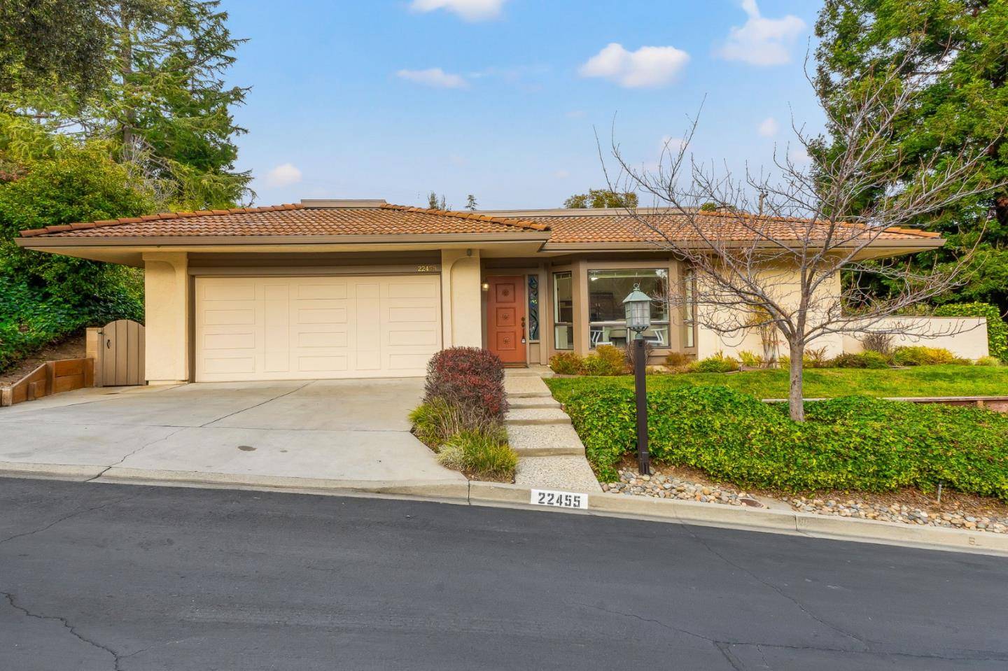 Cupertino, CA 95014,22455 Rancho Deep Cliff Drive