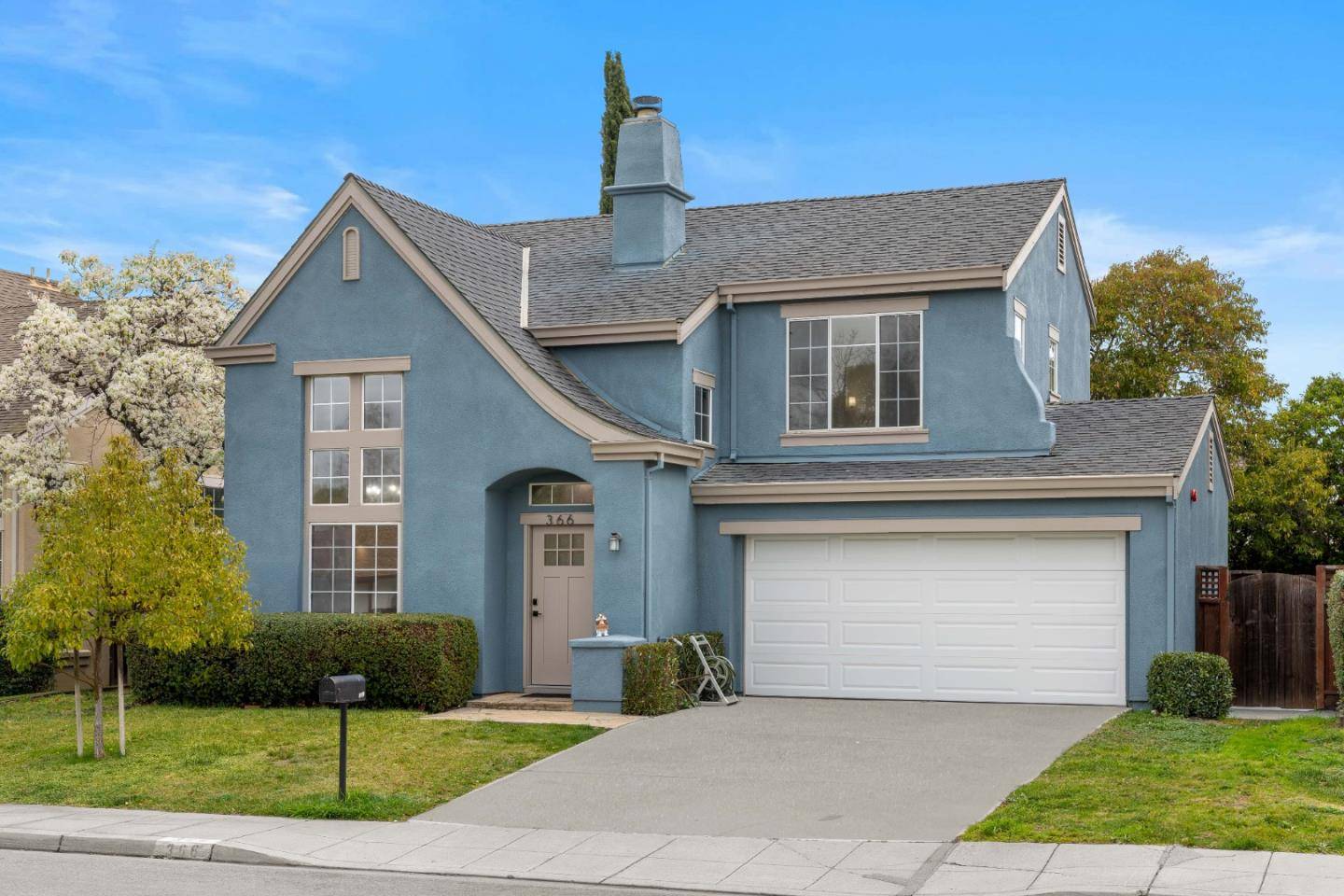 Sunnyvale, CA 94086,366 Sunset Avenue