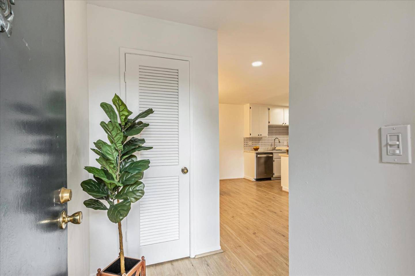 San Jose, CA 95127,247 N Capitol Avenue #105