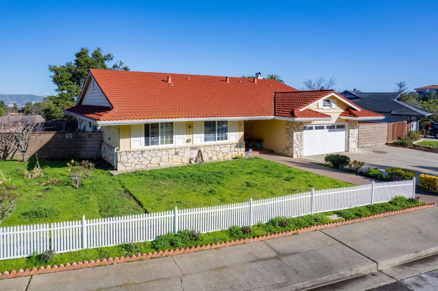 Millbrae, CA 94030,98 Conejo Drive