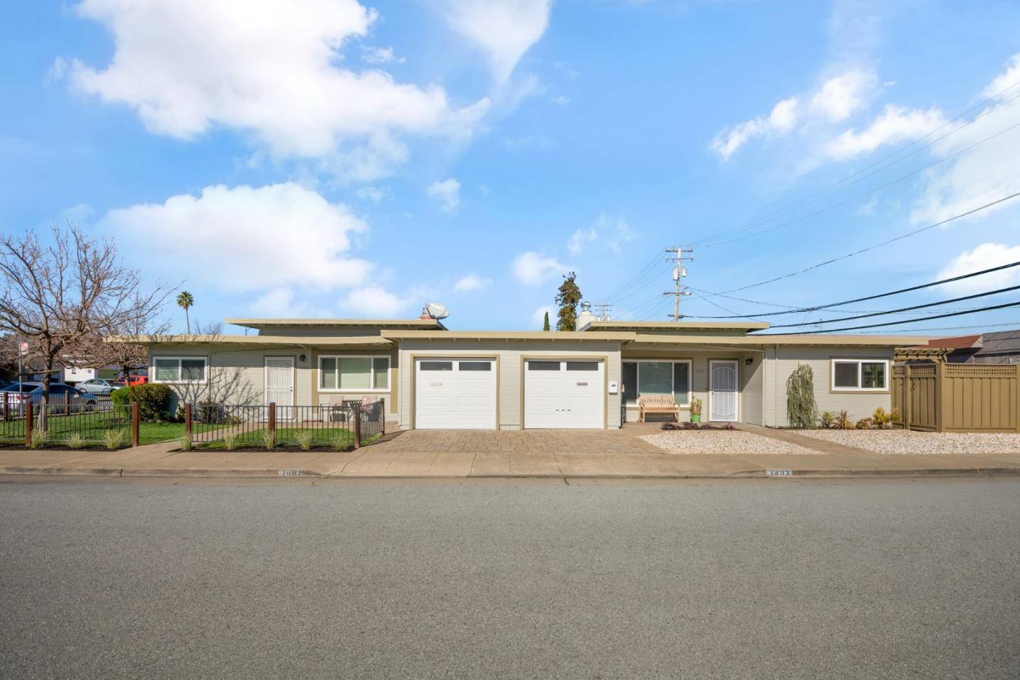 San Mateo, CA 94401,1401-1403 Cary Avenue