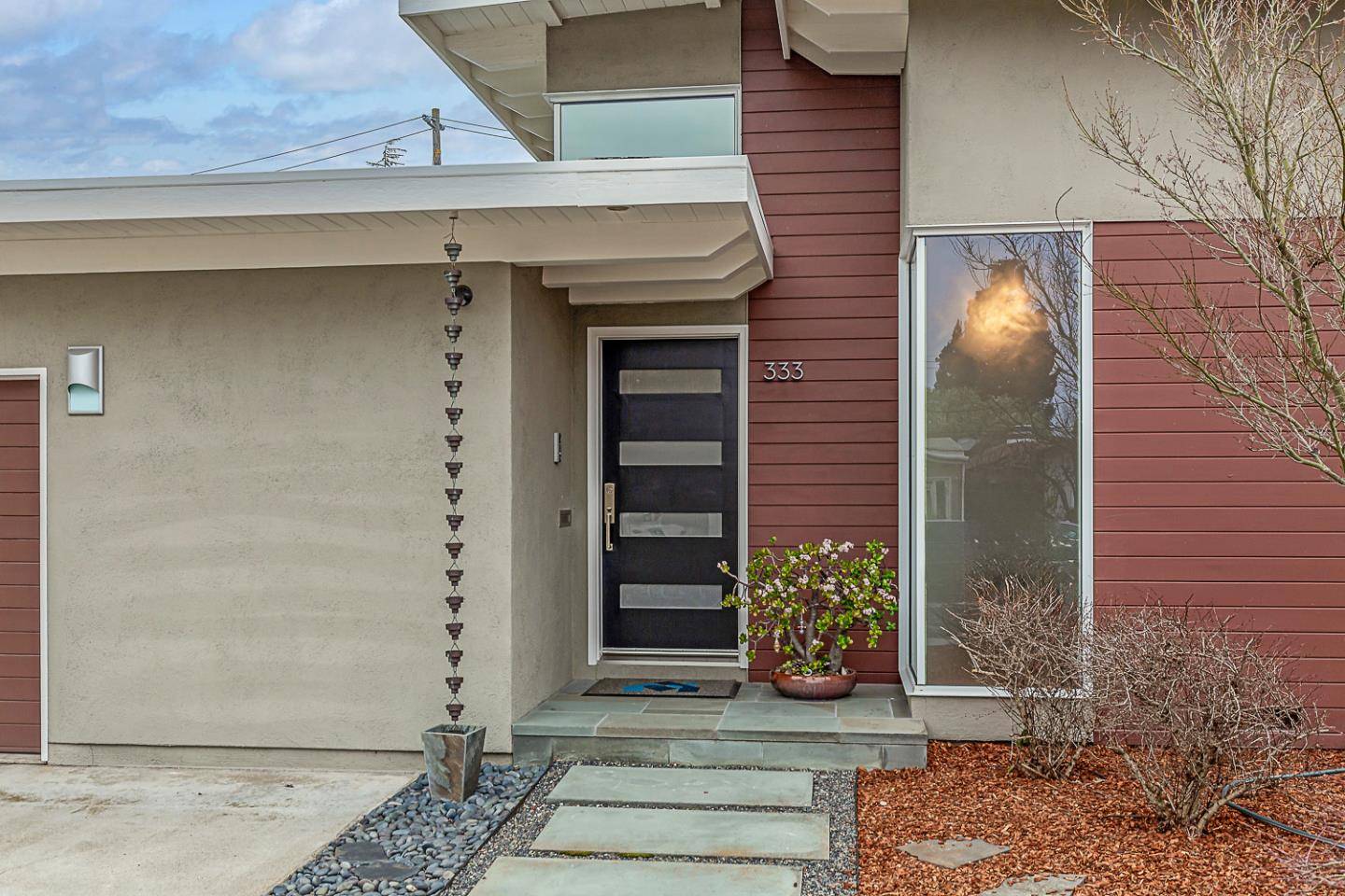 Mountain View, CA 94043,333 Nita Avenue