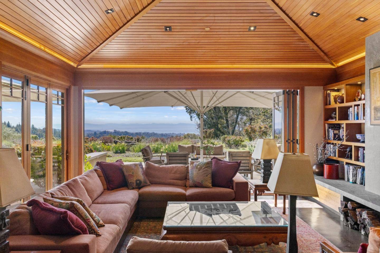 Aptos, CA 95003,1080 Larsen Road