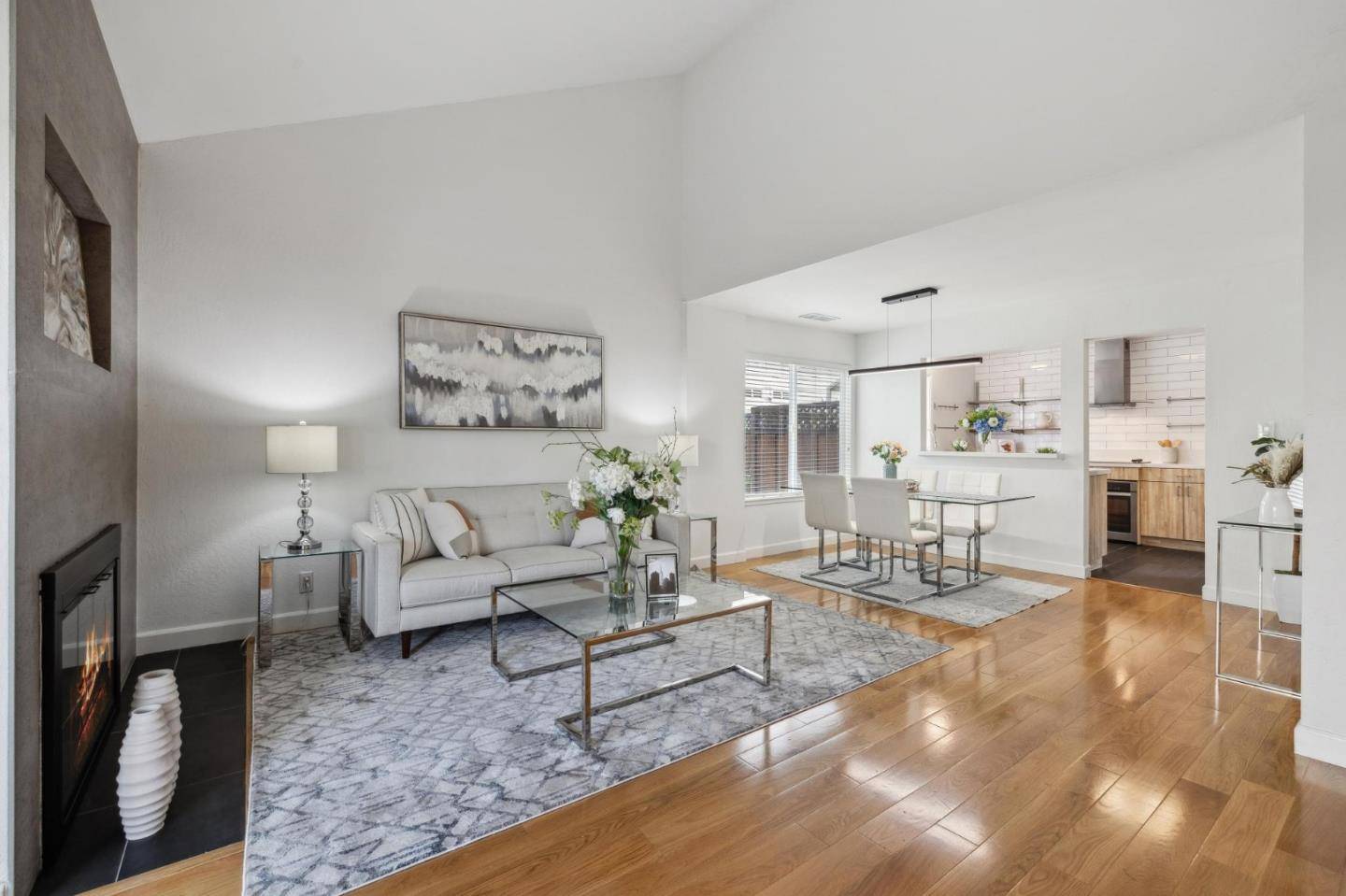 Foster City, CA 94404,853 Vespucci Lane