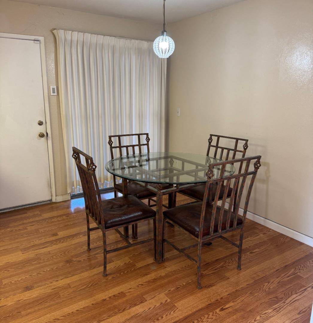 Los Banos, CA 93635,1338 Quail Street
