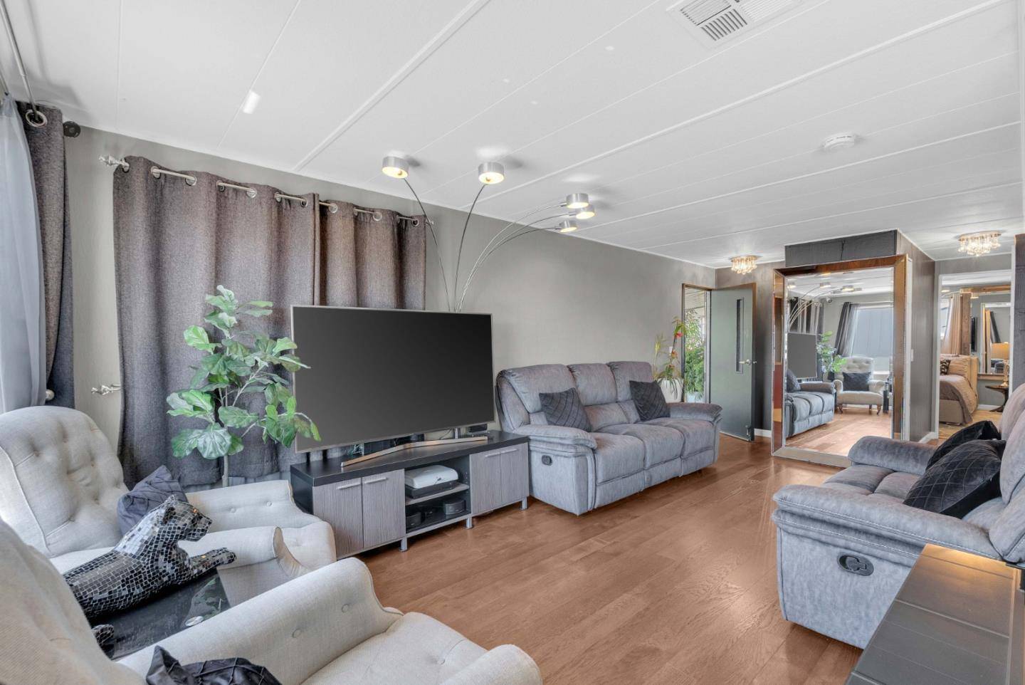 Mountain View, CA 94043,1075 Space Park #66