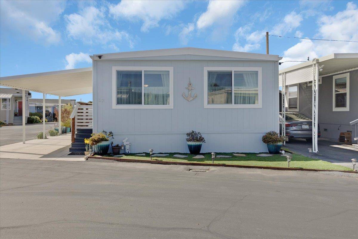 Seaside, CA 93955,1146 Birch Avenue #57