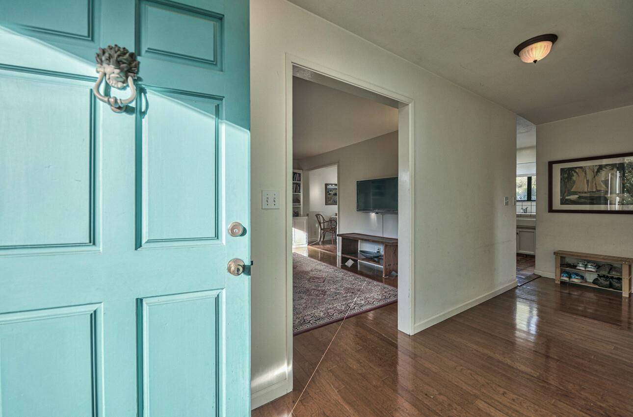 Salinas, CA 93907,7571 Via Guiseppe Lane