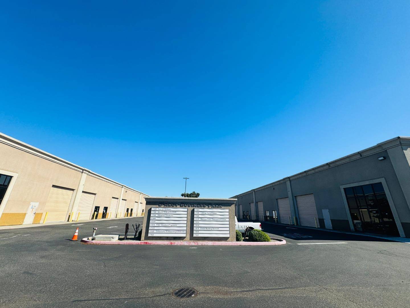 Lathrop, CA 95330,17612 Murphy Parkway