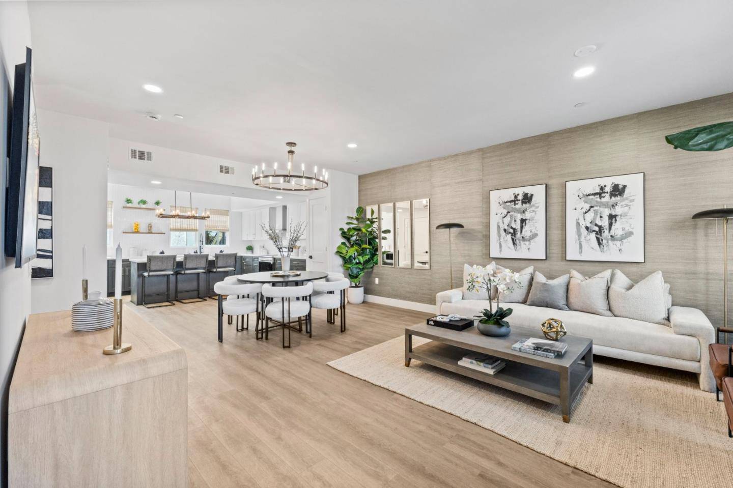 Sunnyvale, CA 94085,590 Compton Terrace