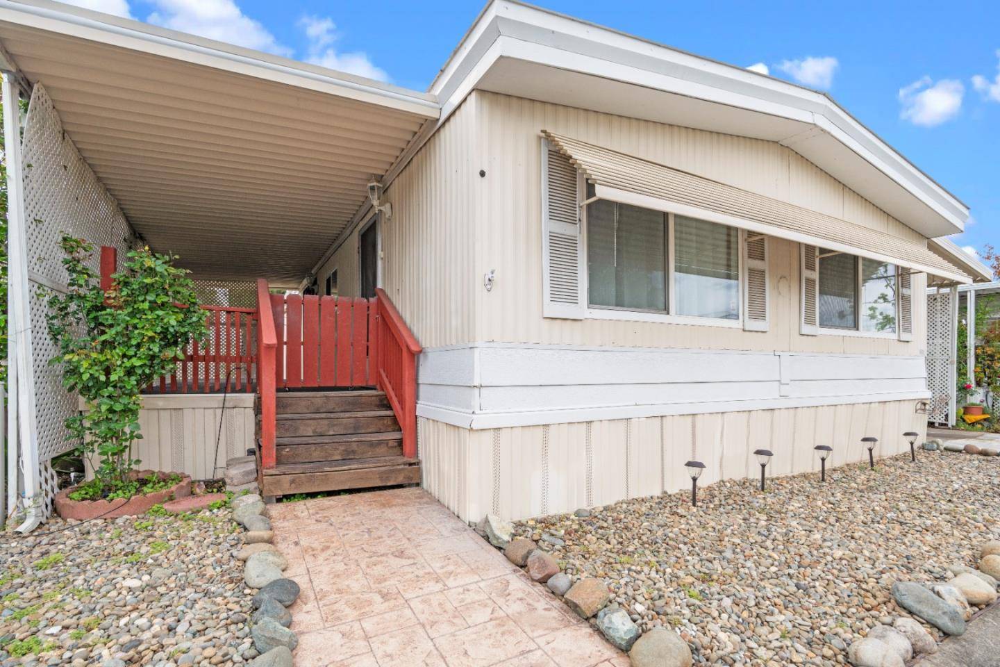 Citrus Heights, CA 95621,6213 Plymouth Rock Lane #100