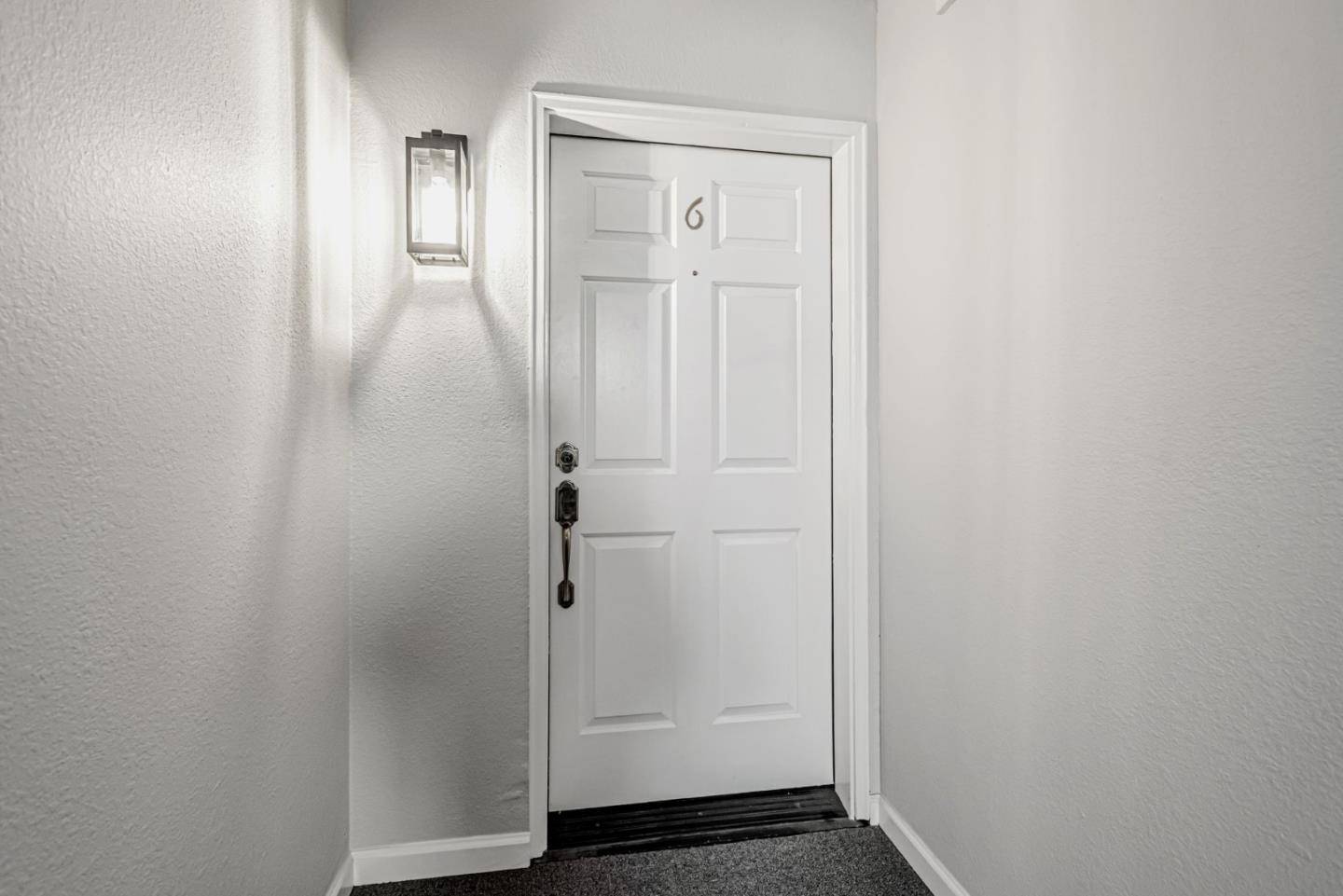 Burlingame, CA 94010,518 Almer Road #6