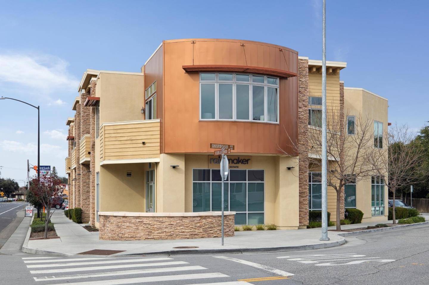 Los Altos, CA 94022,889 N San Antonio Road #2000