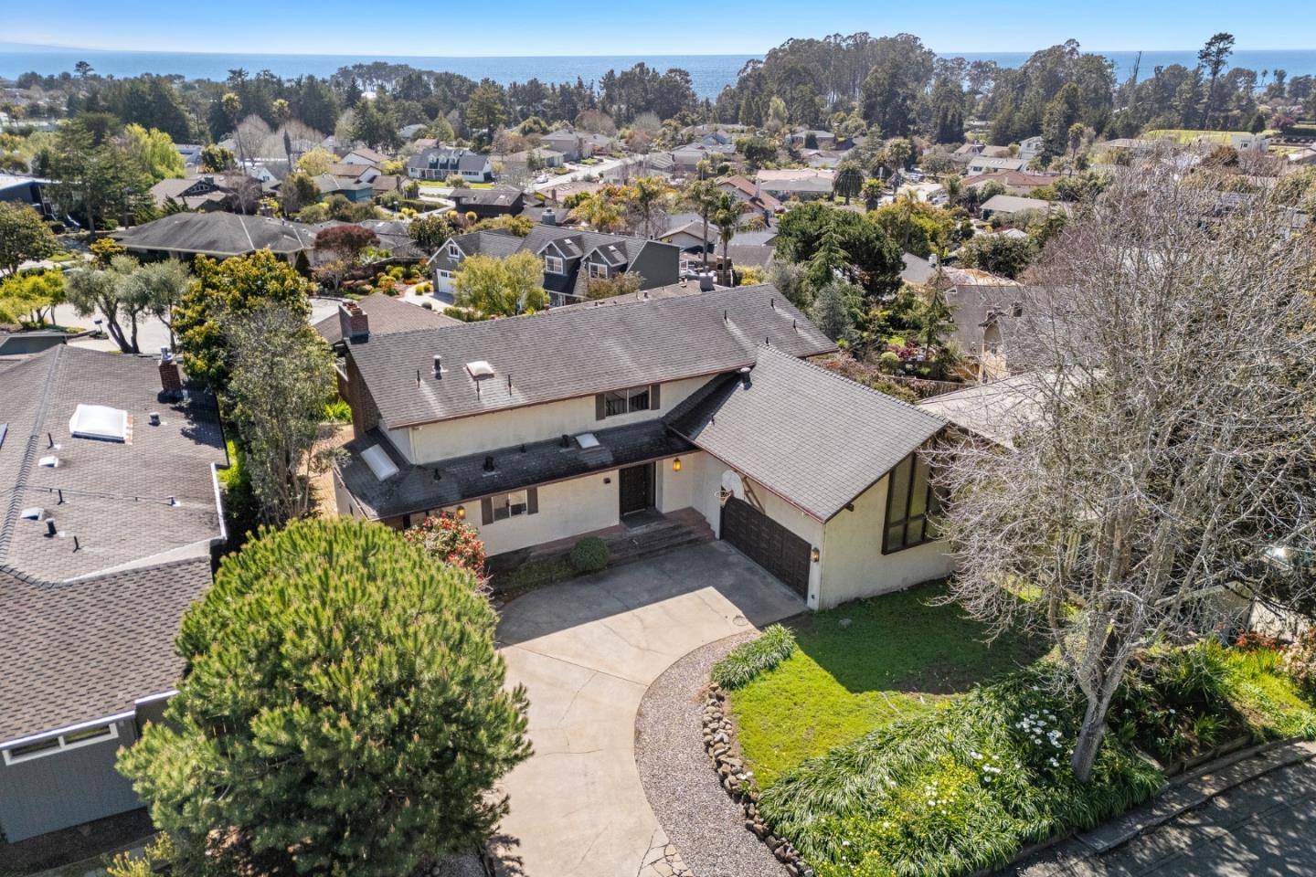 Aptos, CA 95003,210 Thunderbird Drive