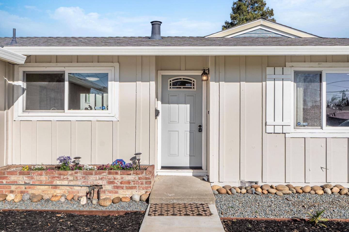 Fremont, CA 94538,41532 Trenouth Street
