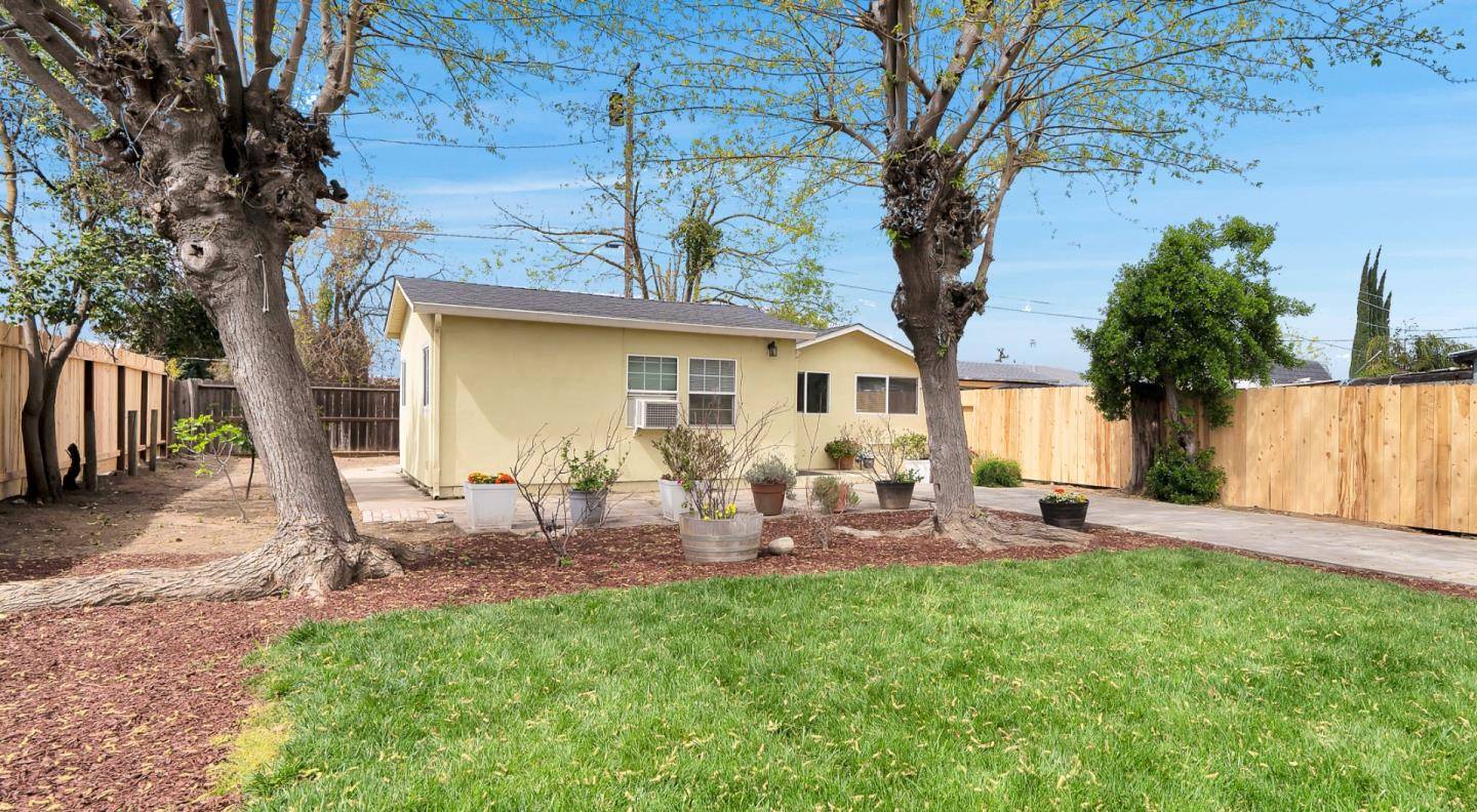 Manteca, CA 95337,125 Goodale Court