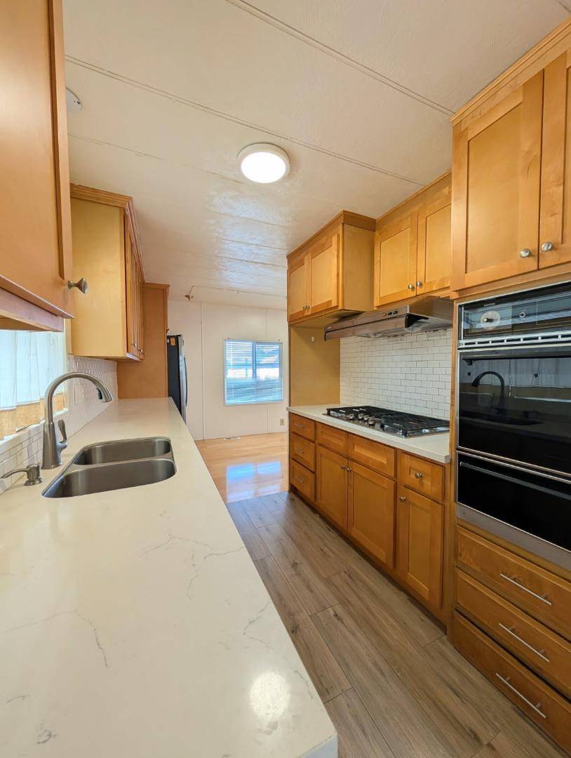 Sunnyvale, CA 94086,1201 Sycamore #68