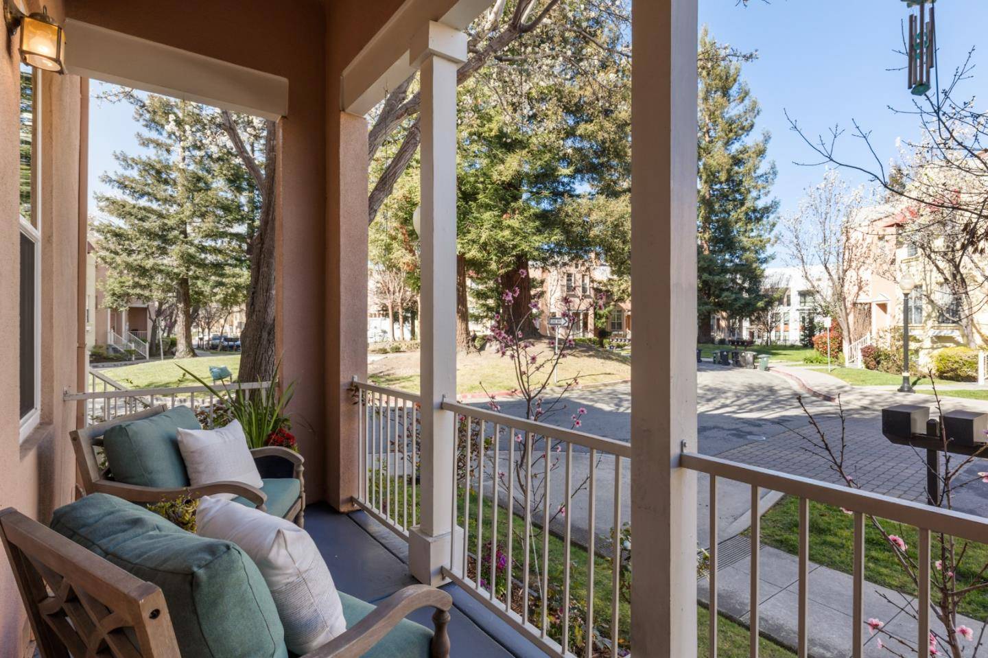 Mountain View, CA 94040,121 Pacchetti Way