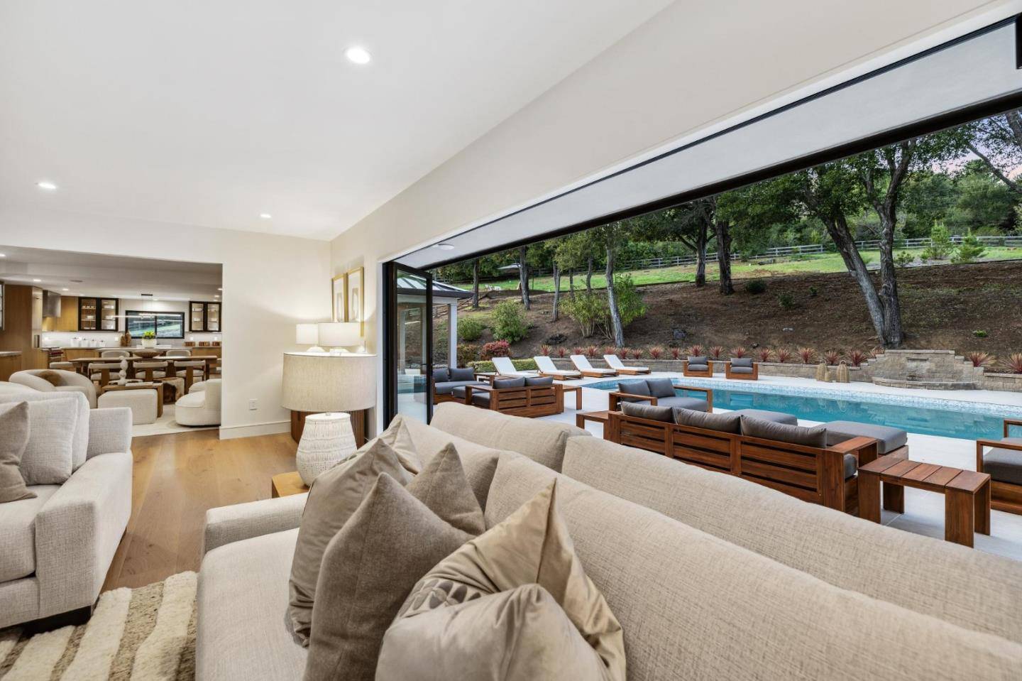 Portola Valley, CA 94028,5 Zapata Way