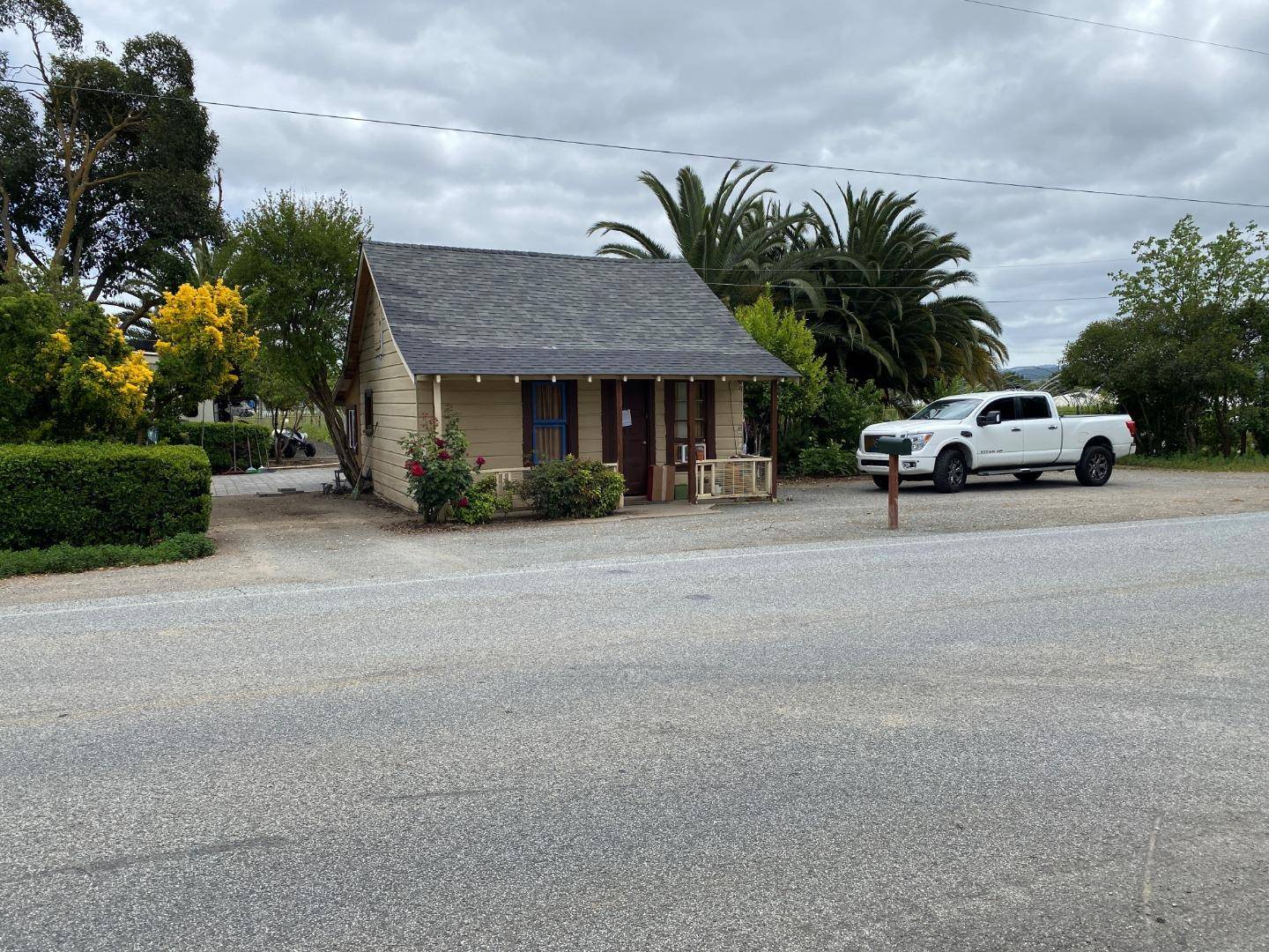 Morgan Hill, CA 95037,15860 Hill Road #A
