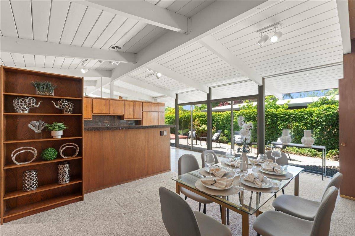 Palo Alto, CA 94303,3469 Thomas Drive