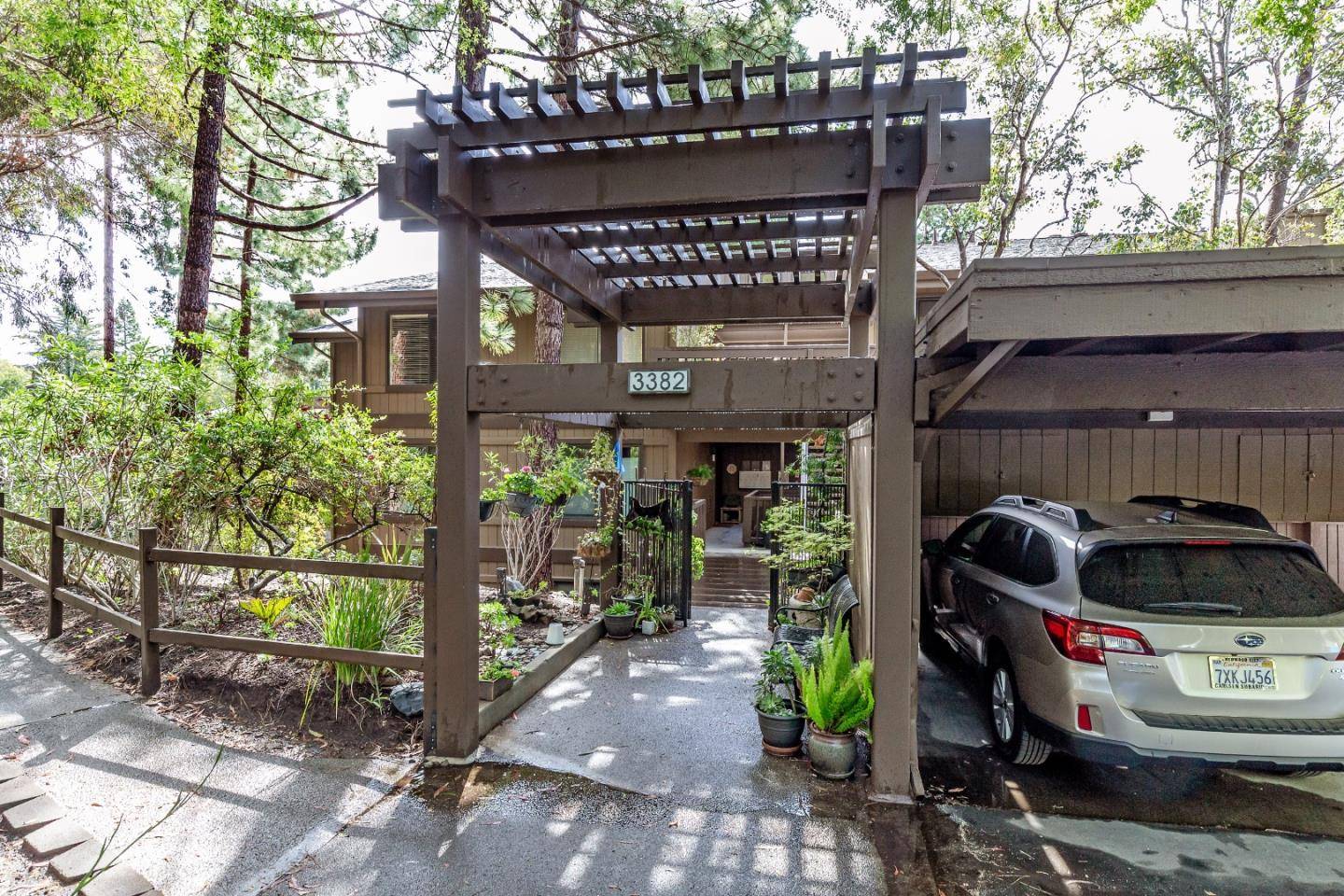 San Carlos, CA 94070,3382 Brittan Avenue #6