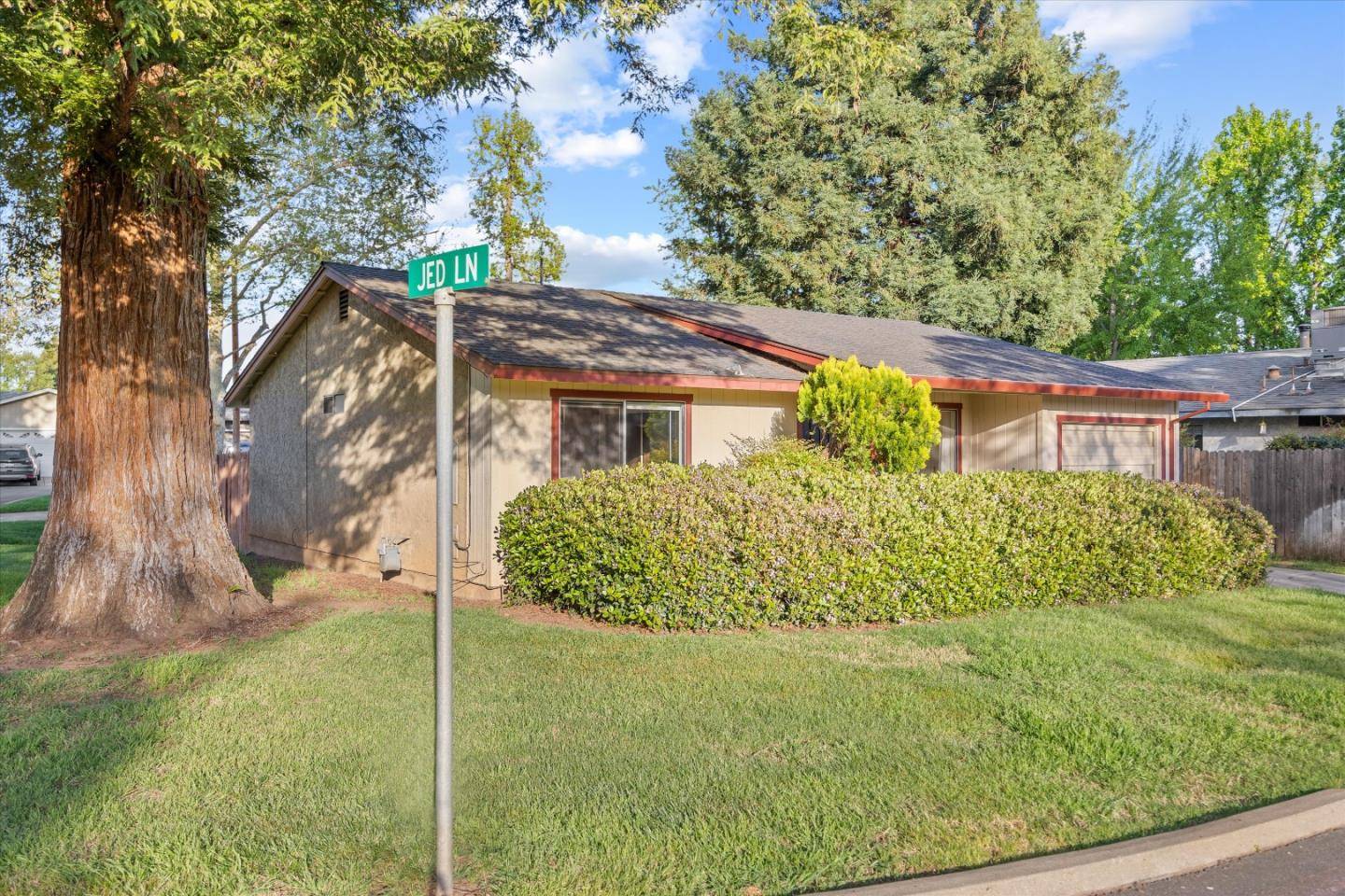 Chico, CA 95926,976 Jenooke Lane