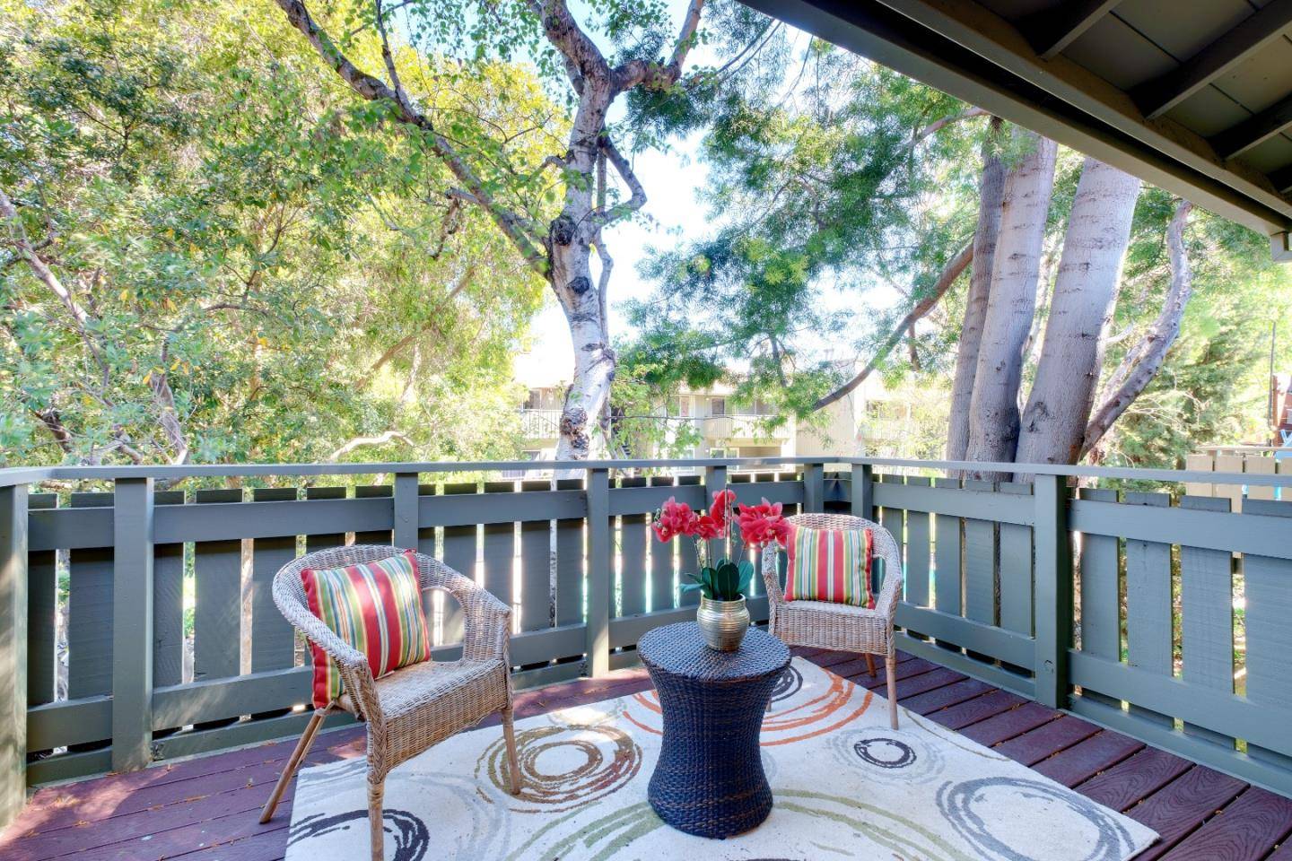 Mountain View, CA 94043,50 E Middlefield Road #40