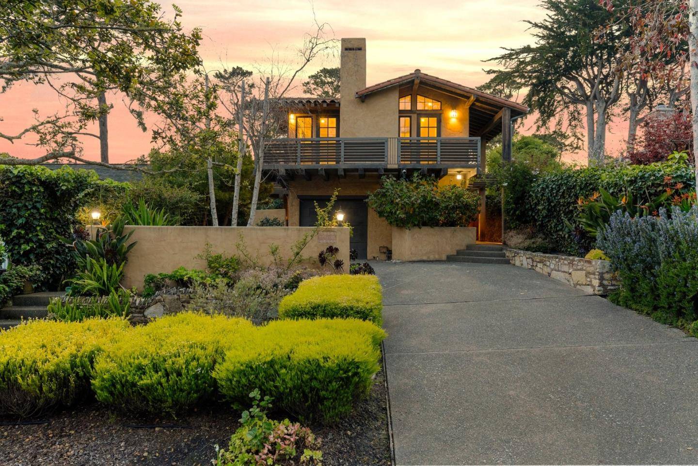 Carmel, CA 93921,0 Junipero 4 SW of Alta Avenue