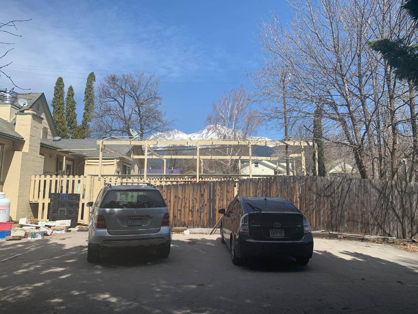 Mount Shasta, CA 96067,531 531 Chestnut Street Street