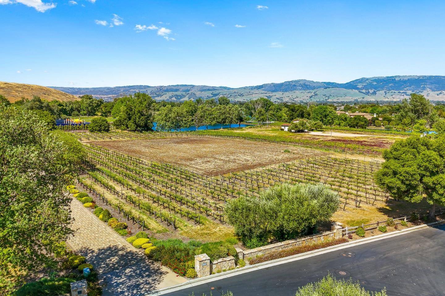 San Martin, CA 95046,1265 Lions Peak Lane