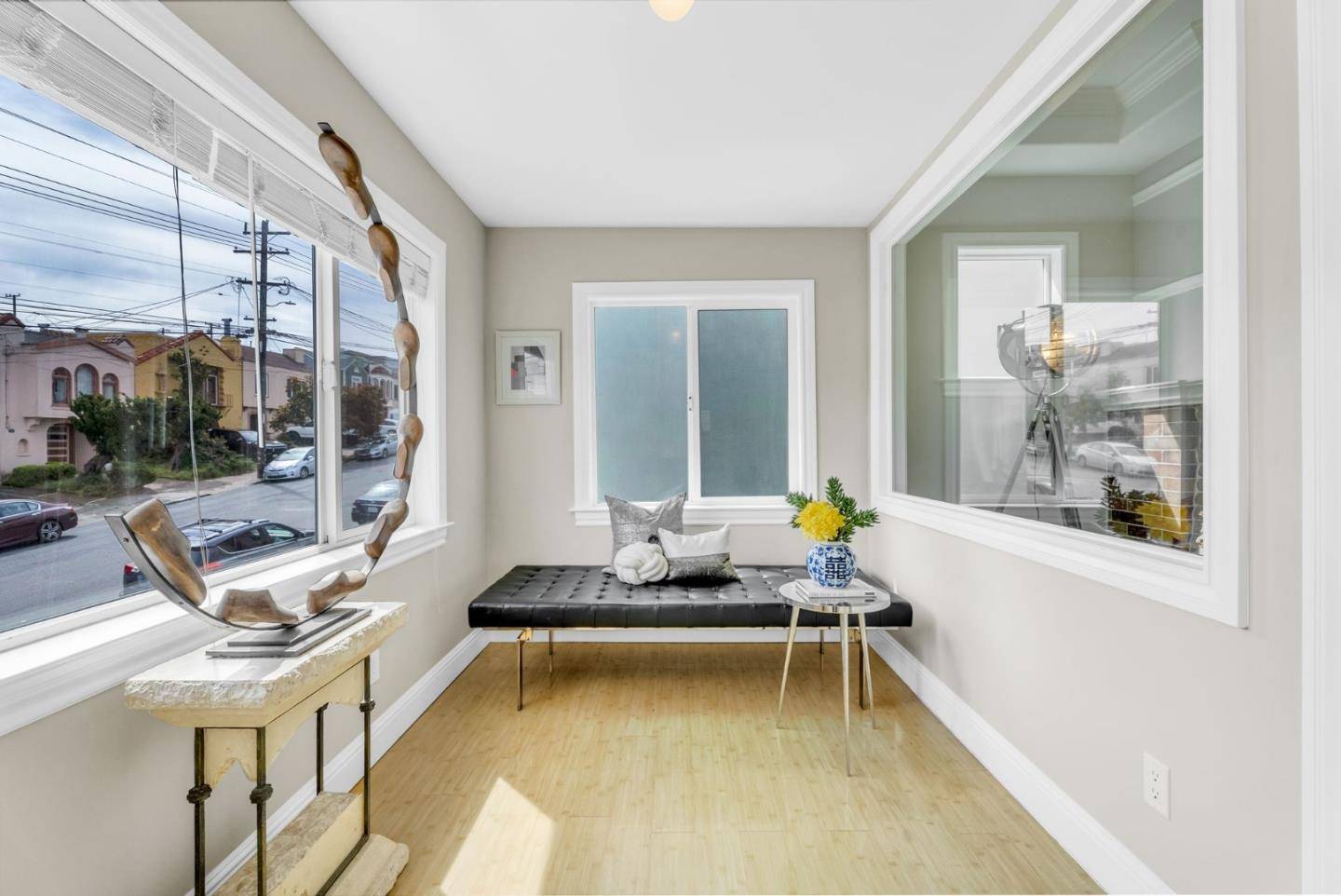 San Francisco, CA 94122,1851 21st Avenue