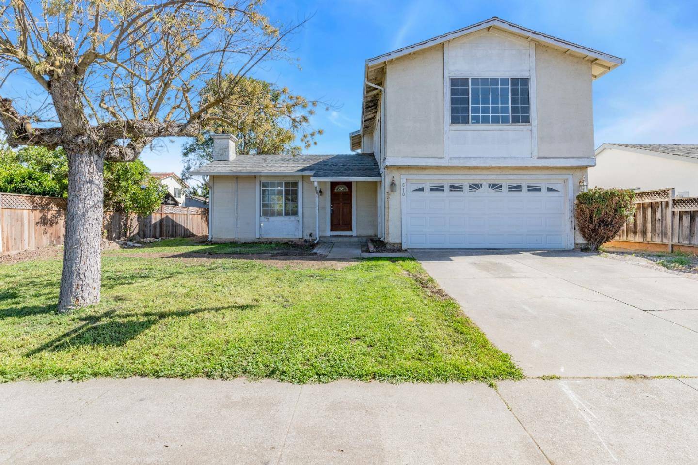 Gilroy, CA 95020,610 W 10th Street