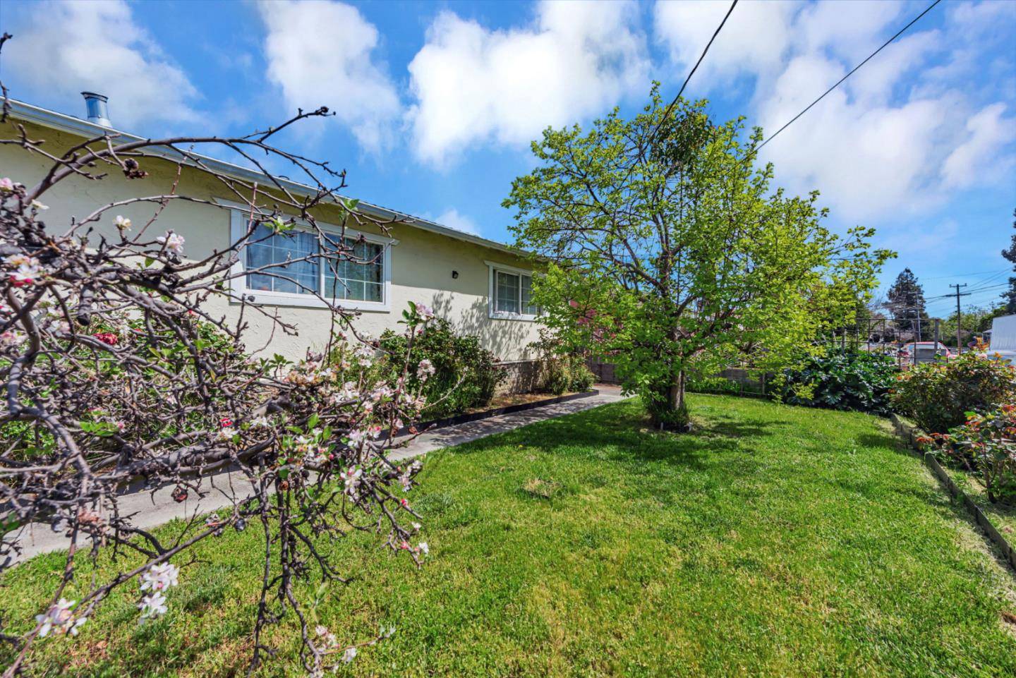 Hayward, CA 94544,28030 E 10th Street