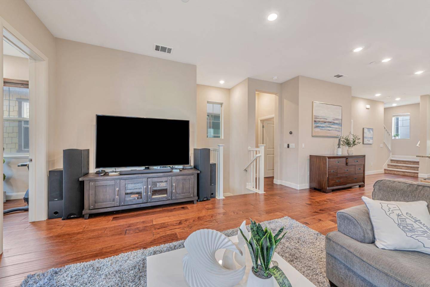 Milpitas, CA 95035,1570 Hidden Creek Lane